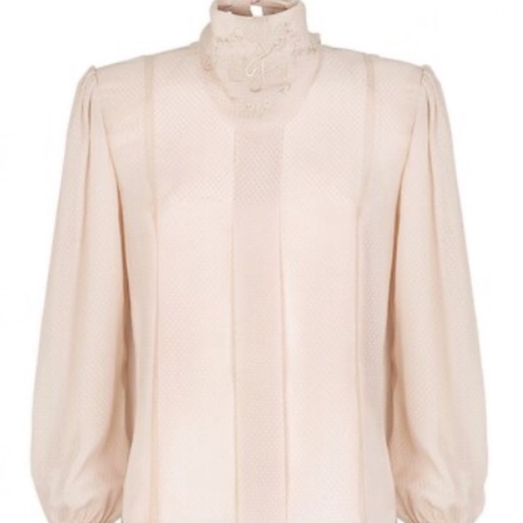 Fendi blouse {taking all offers - Picture 4 of 4